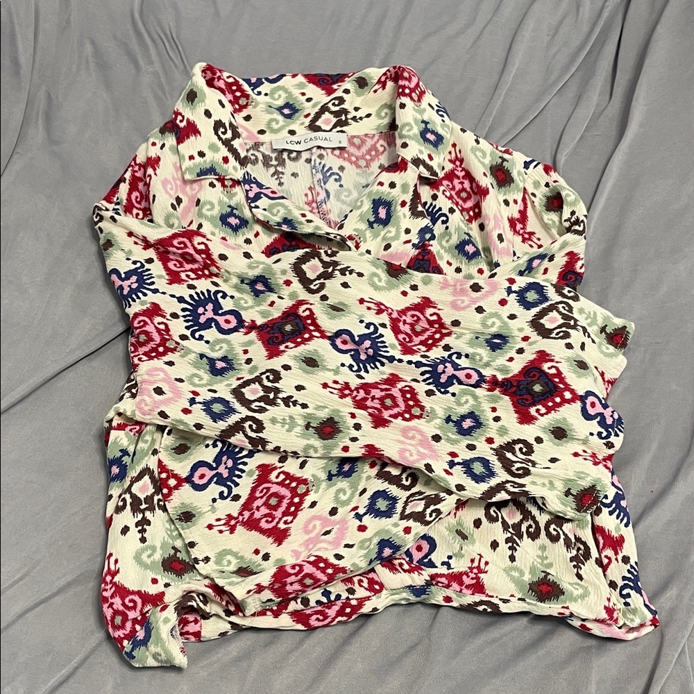 Colorful Patterned Blouse - Picture 4 of 4